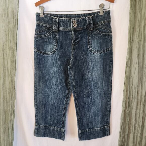 SONOMA Blue Denim Capri‎ Jeans Women's Medium Wash Size 4 - Picture 1 of 4